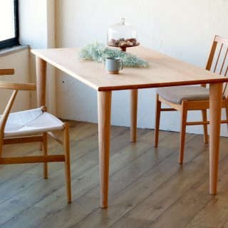 Dining Table -071